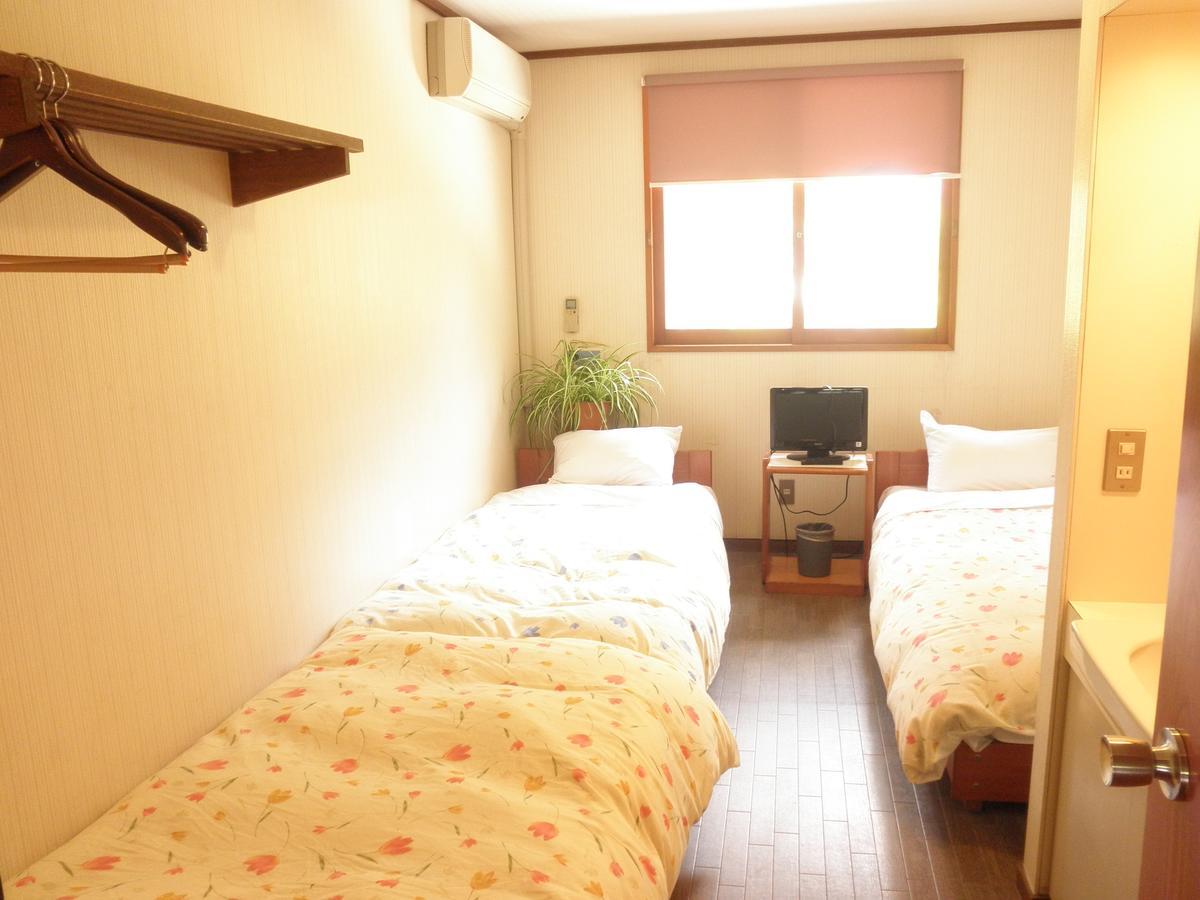 Pension Lausanne Fujikawaguchiko Exterior foto